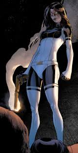 Интересные открытки с персонажем вселенной Marvel - Мадам Маска 